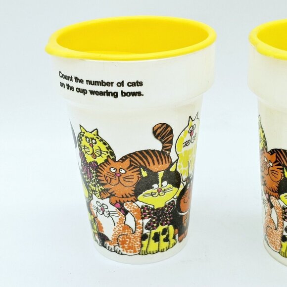 Vintage Dairy Queen Cat Plastic Cup Set Lids Small Limited Edition 2 USA AOP MCM - Picture 3 of 16